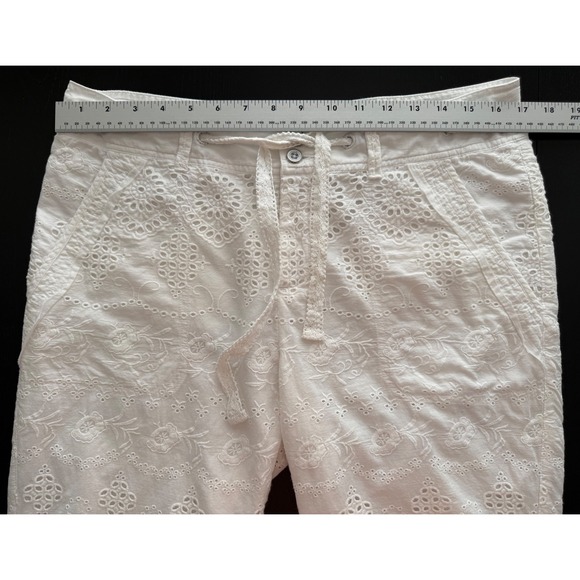Sundance Summer White Eyelet Bermuda Shorts Womens 8 Cotton Lined Classic Resort - Picture 9 of 16